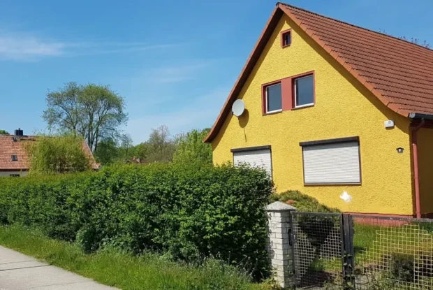 Haus mit Grundstück in Schwante